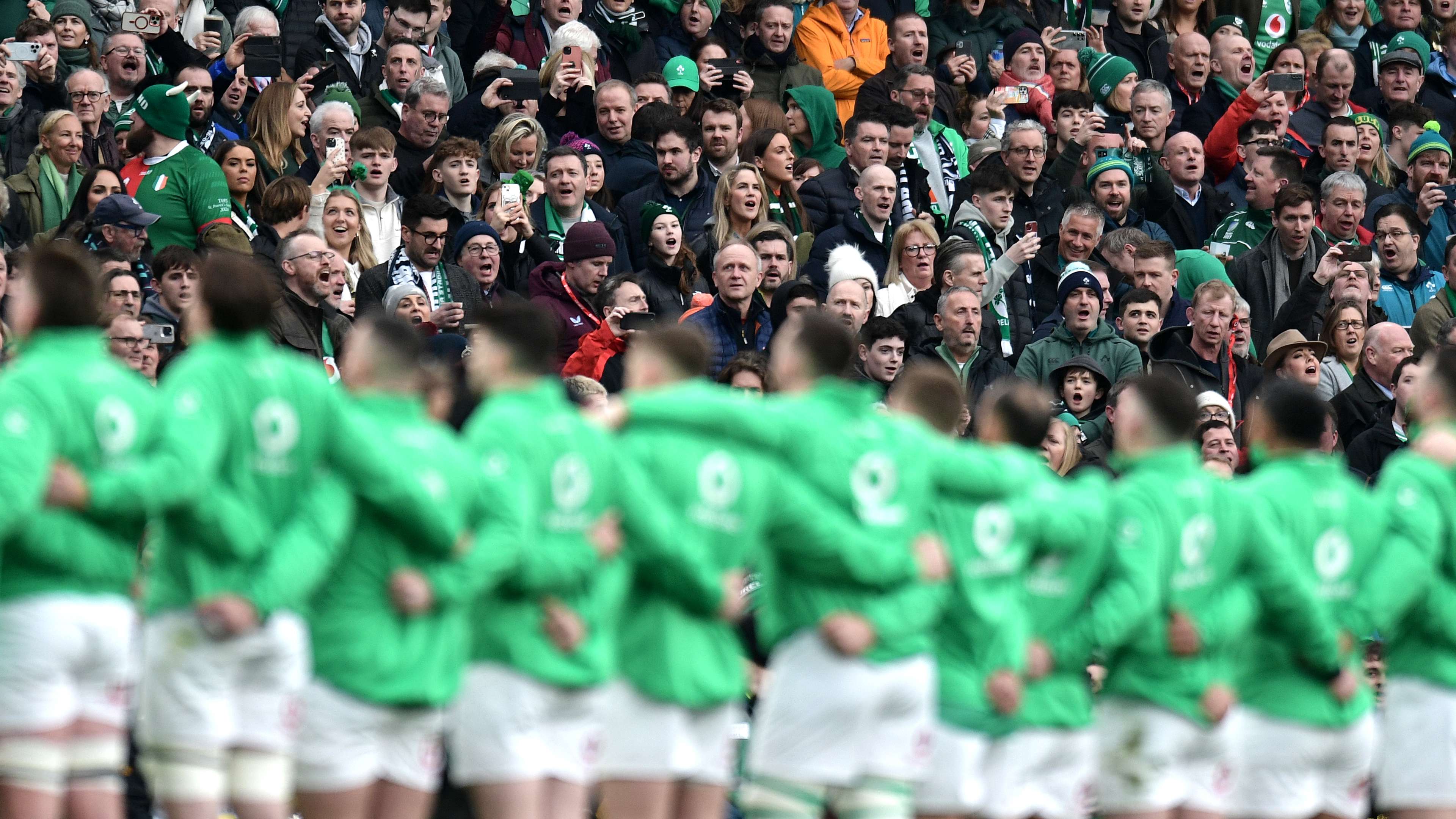 丰女足的名 丰女足的名